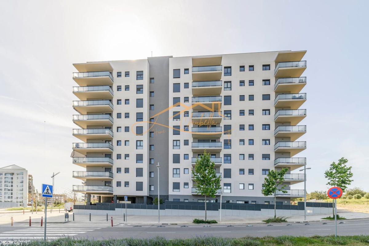 New construction en el nuevo barrio de Llevant in Viladecans photo 4