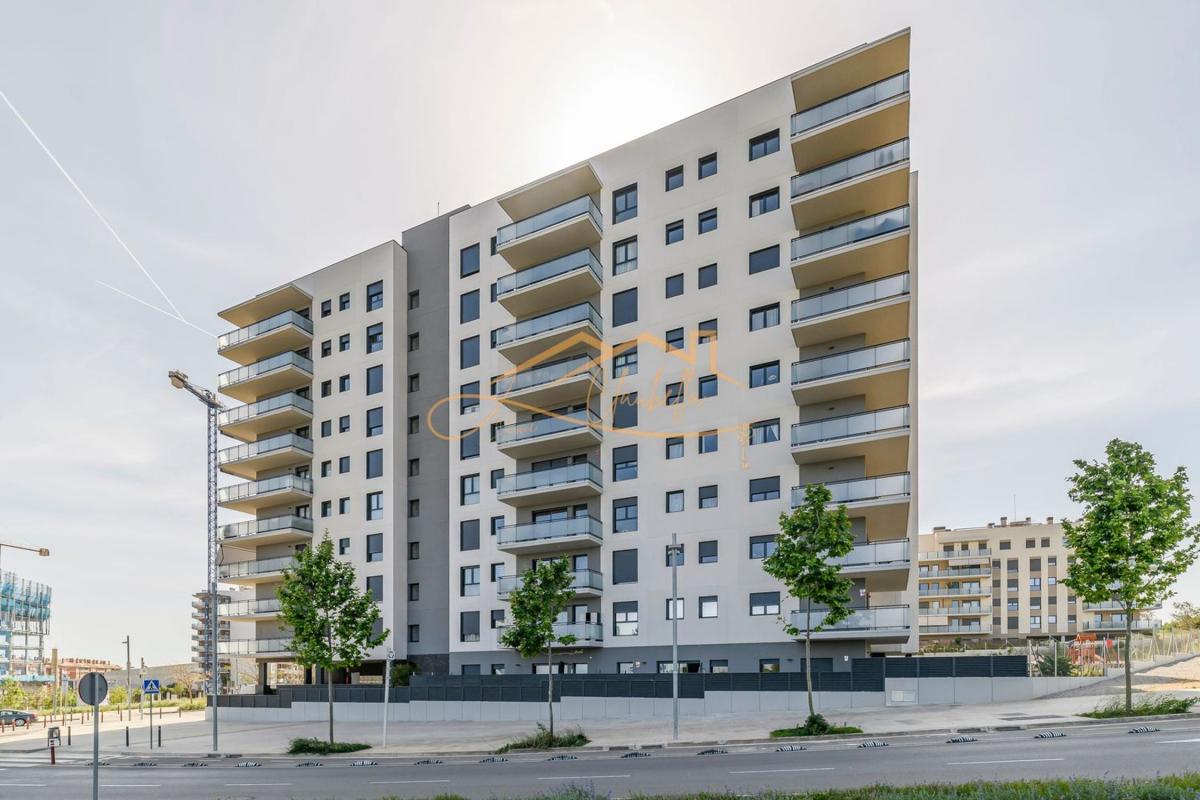 New construction en el nuevo barrio de Llevant in Viladecans photo 5
