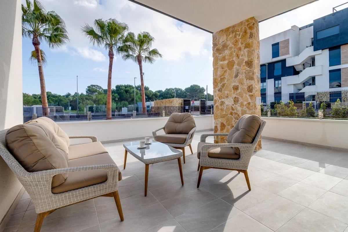 Venta de piso en Avenida Jesús Baeza Mayol 2, 3, Torrevieja
photo 3