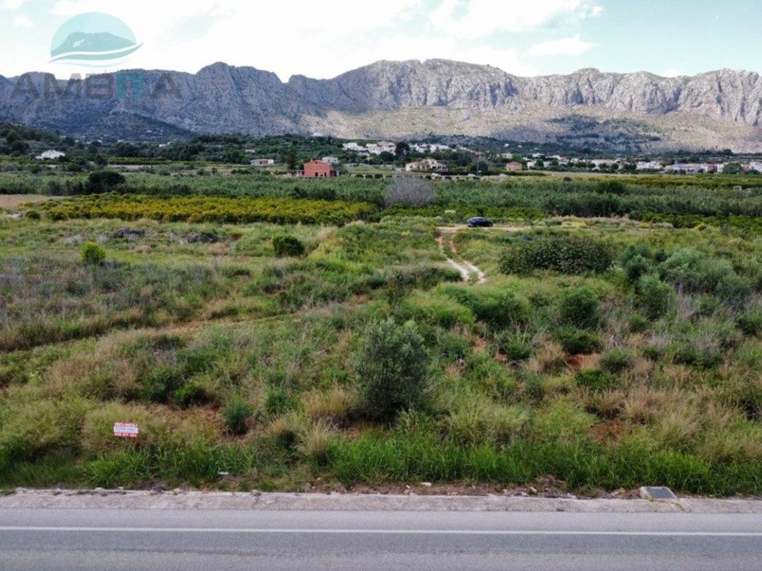 Land for sale in Beniarbeig, Alicante photo 1