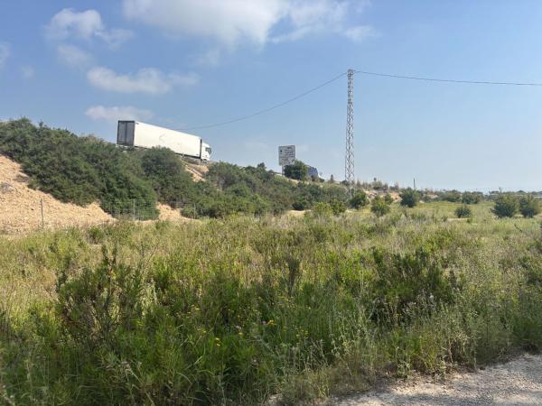 Terreno en La Marina, Elche / Elx thumbnail 1
