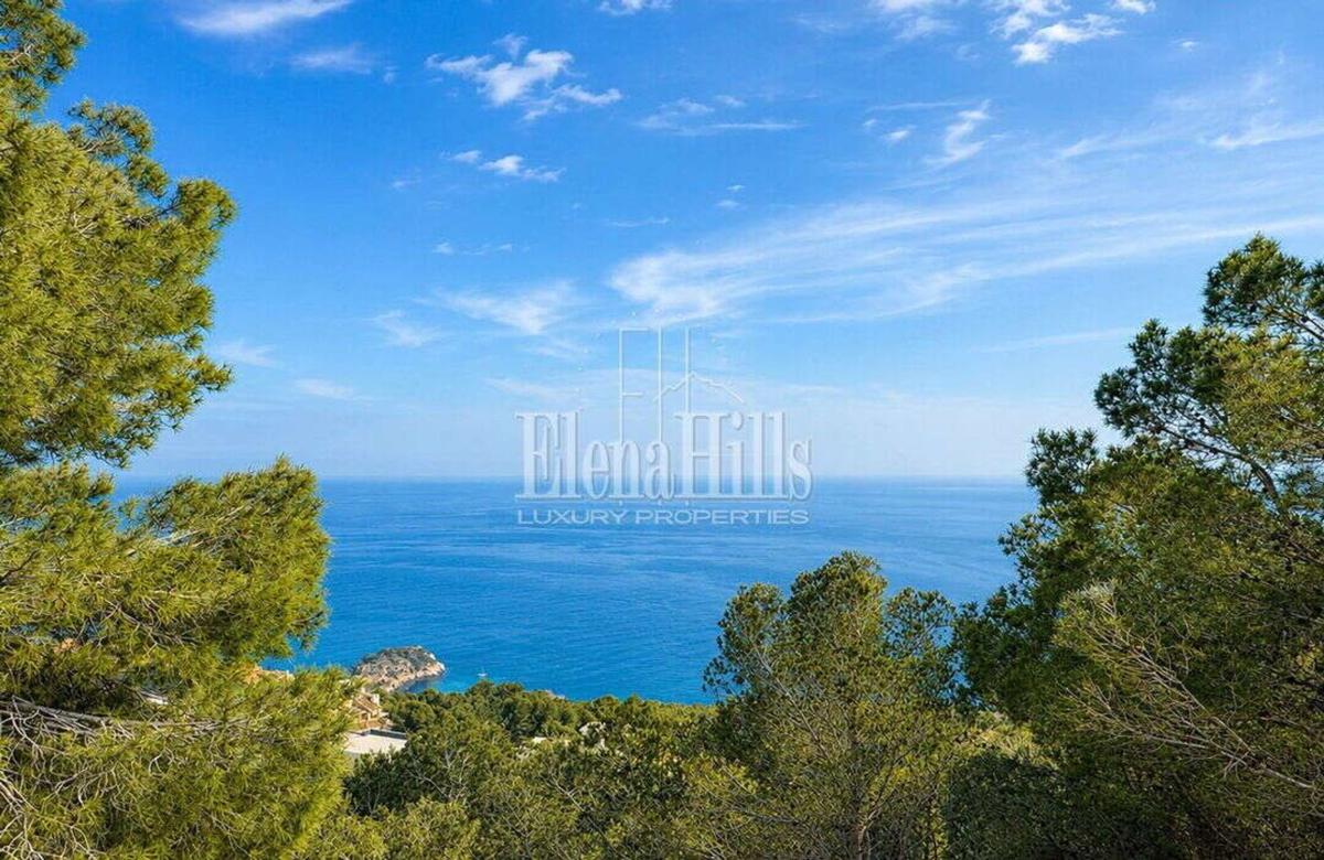 Land for sale in Altea, Alicante photo 1