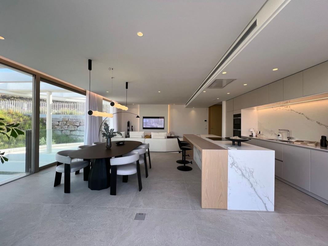 Продажа пентхауса на Ático en Calle Islas Marianas, 2, La Quinta, Benahavís, Бенахавис photo 4