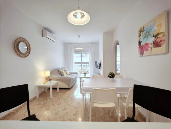 Продажа квартиры на Piso en Calle Caballero de Rodas s/n, Las Piscinas Naturales, Torrevieja, Торревьеха
 photo 1