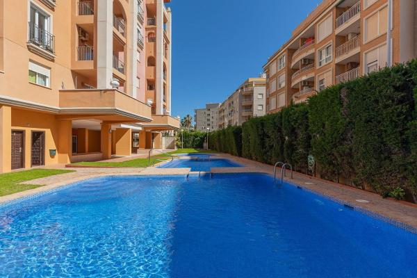Продажа квартиры на Piso en Avenida Roentgen, 5, Playa de los Locos, Torrevieja, Торревьеха
 photo 4