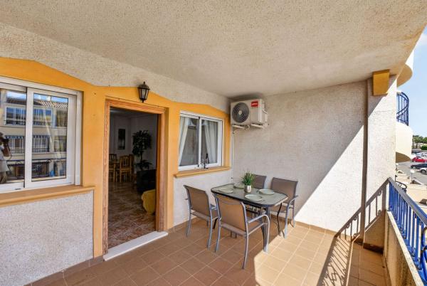 Venta de piso en Piso en Calle Abdelacies, 191, Los Balcones y los Altos, Orihuela, Orihuela
 photo 3
