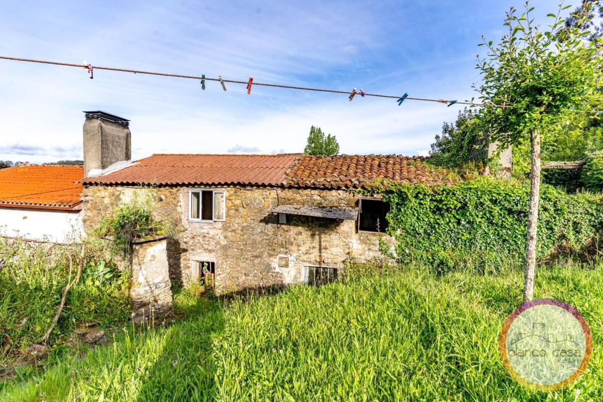 Properties for sale and rent in Spain photo 1