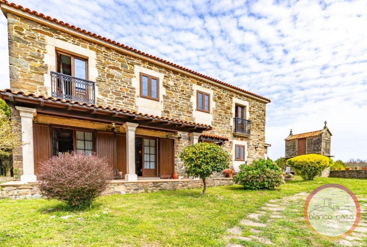 Properties for sale and rent in Spain photo 1