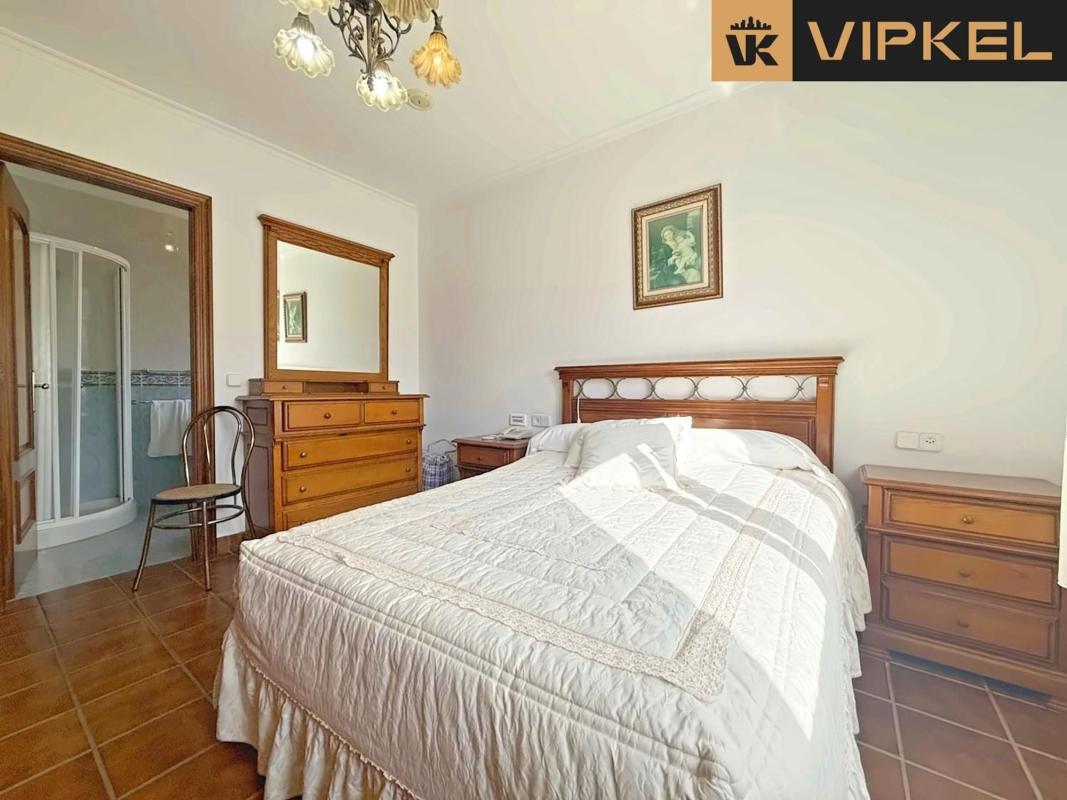 Properties for sale and rent in Spain photo 2