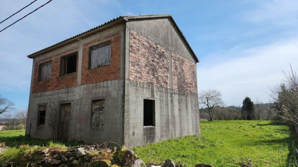 Продаётся загородный участок в  Finca rústica en Piolla s/n, Cabana de Bergantiños , Кабана-де-Бергантиньос photo 3