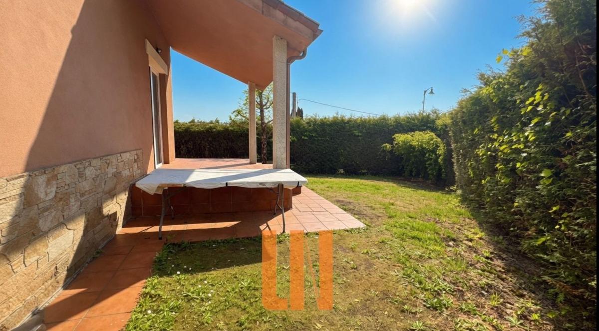 Properties for sale and rent in Spain photo 2
