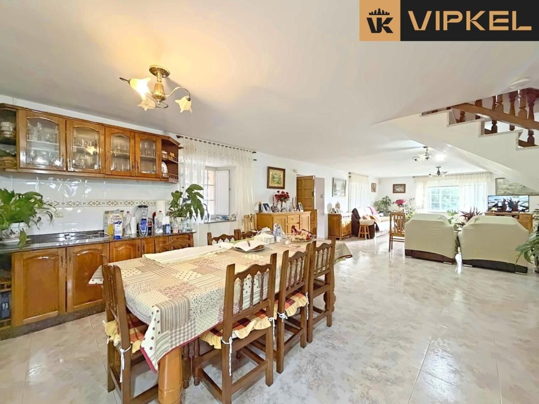 Недвижимость на продажу и в аренду в Испании photo 2