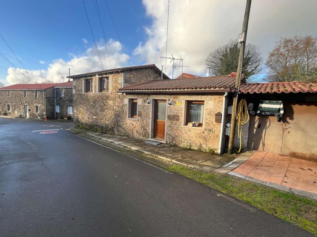 Propiedades en venta y alquiler en España photo 1