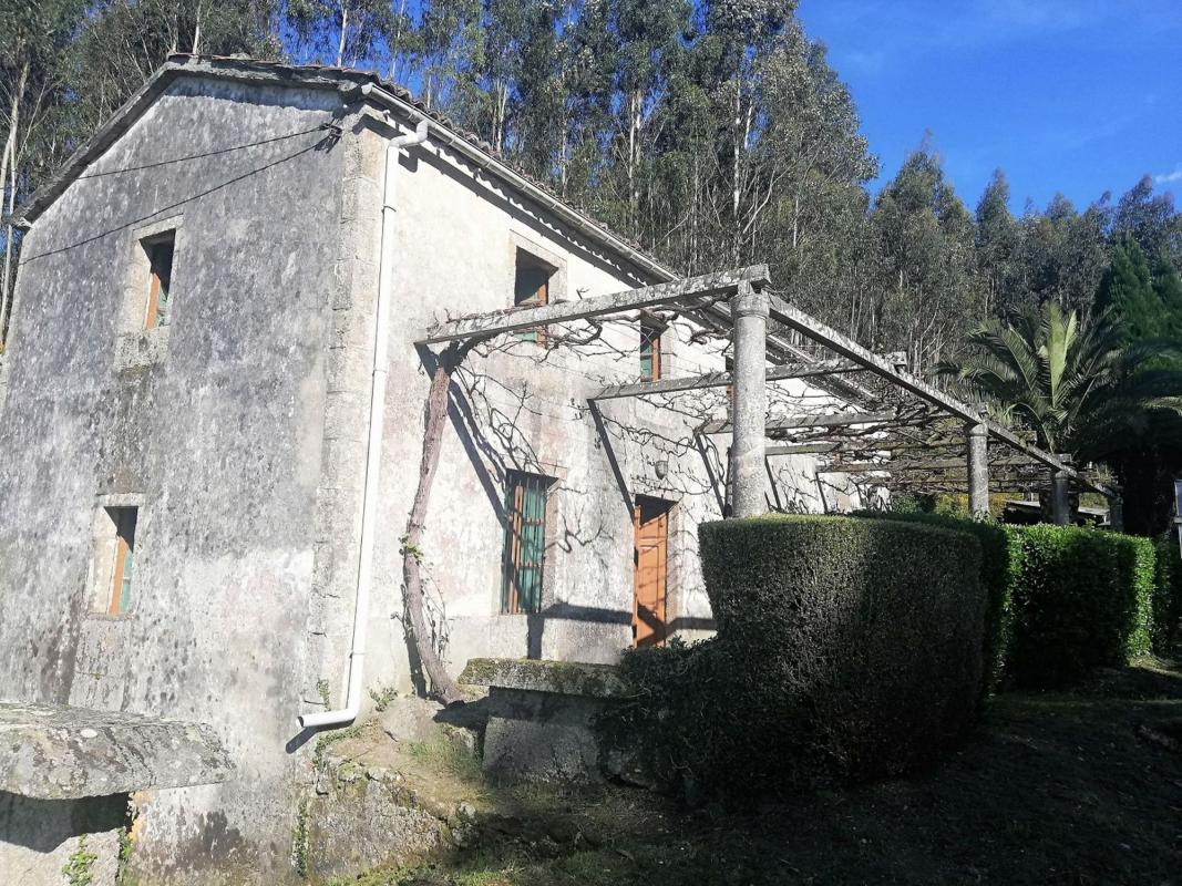 Properties for sale and rent in Spain photo 4