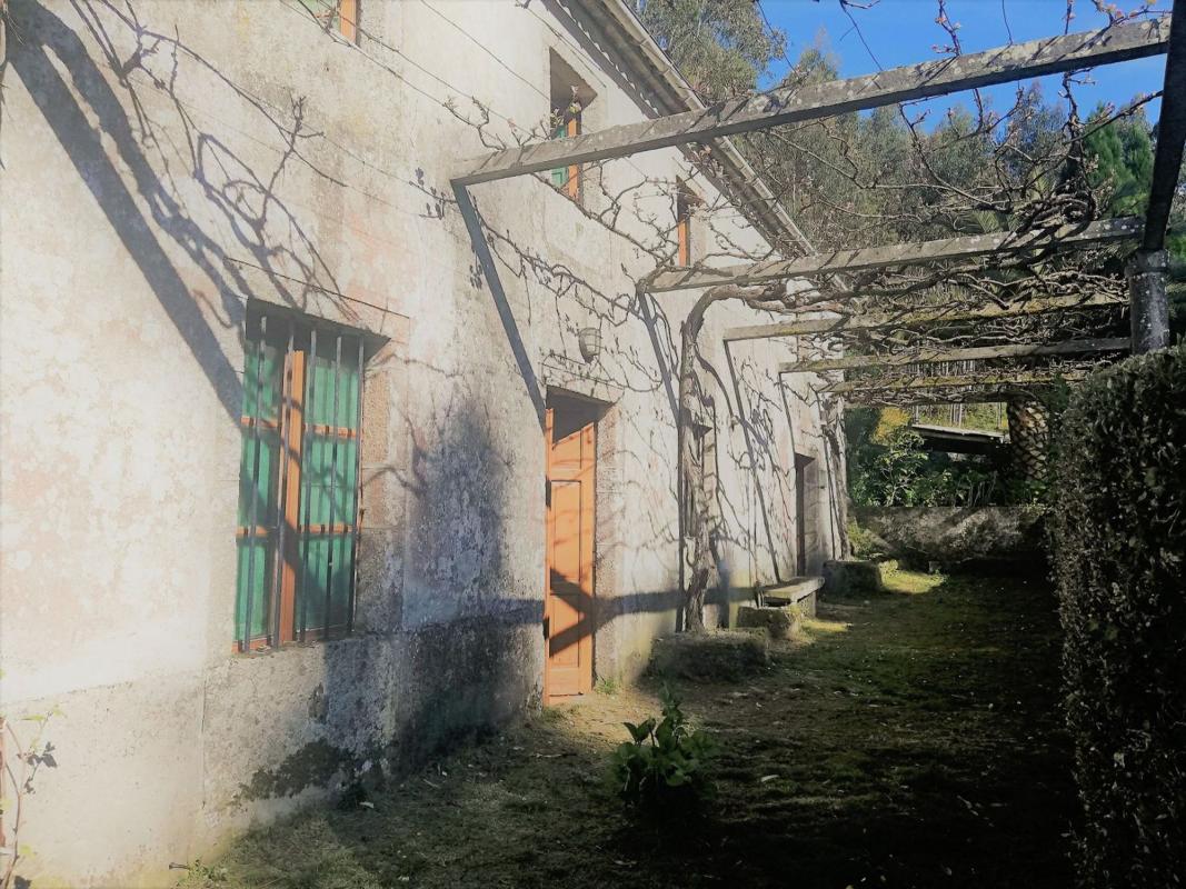 Properties for sale and rent in Spain photo 5