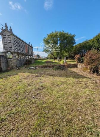Independent chalet for sale in Casa o chalet en Cruceiro, Porto do Son, Port of Son
thumbnail 2