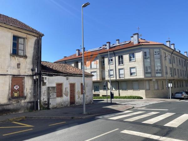 Casa o chalet independiente en Calle da Estrada, Castiñeiriño - Cruceiro do Sar, Santiago de Compostela thumbnail 1