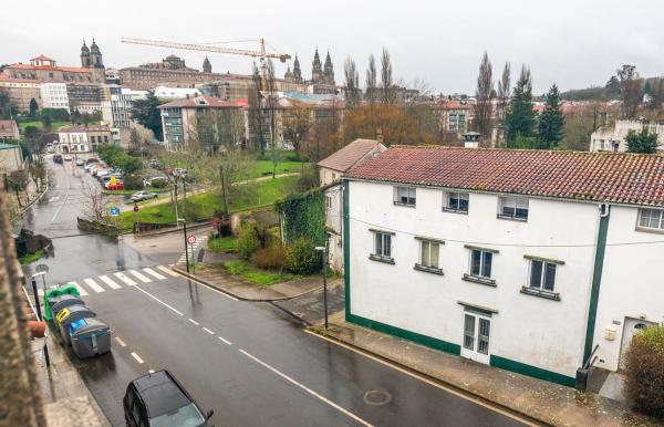 Chalet adosado en Costa de Santa Isabel, Campus sur - Santa Marta, Santiago de Compostela photo 1