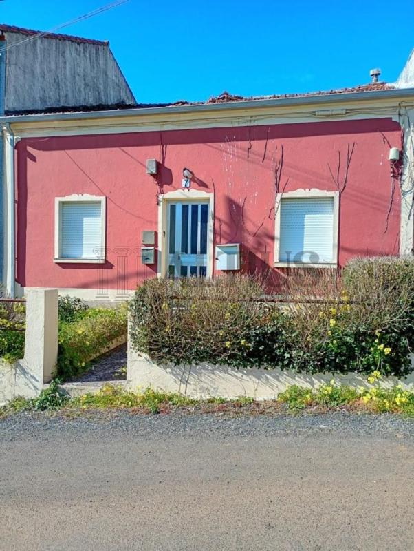 Продажа загородного участка в Casa rústica en Granxa de Sán Lázaro, San Lazaro - Meixonfrio, Santiago de Compostela , Сантьяго-де-Компостела photo 1