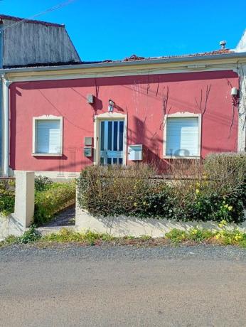 Продаётся загородный участок в Casa rústica en Granxa de Sán Lázaro, San Lazaro - Meixonfrio, Santiago de Compostela , Сантьяго-де-Компостела photo 1