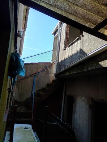 Продаётся загородный участок в Casa rústica en Granxa de Sán Lázaro, San Lazaro - Meixonfrio, Santiago de Compostela , Сантьяго-де-Компостела thumbnail 1