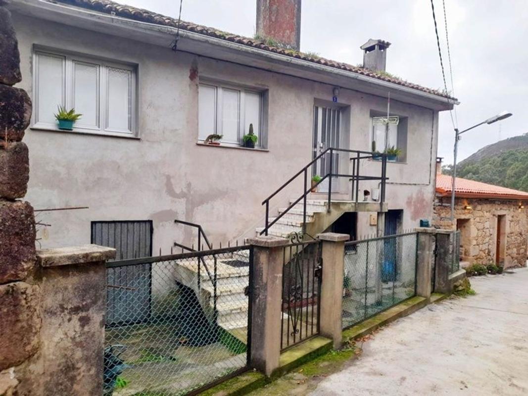 Propiedades en venta y alquiler en España photo 1