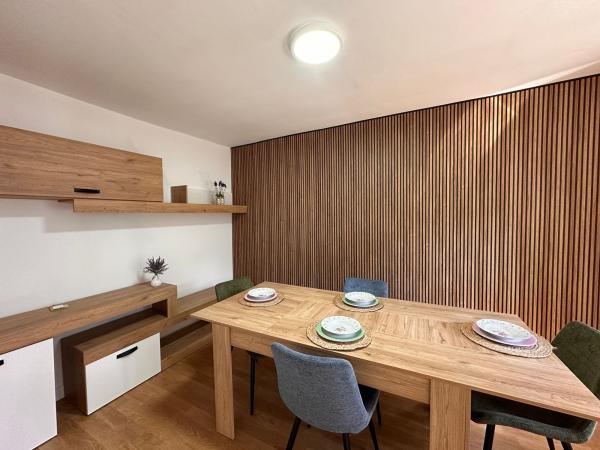 Частный шале на продаже в Casa o chalet en Área de Ames, Ames, Эймс photo 1