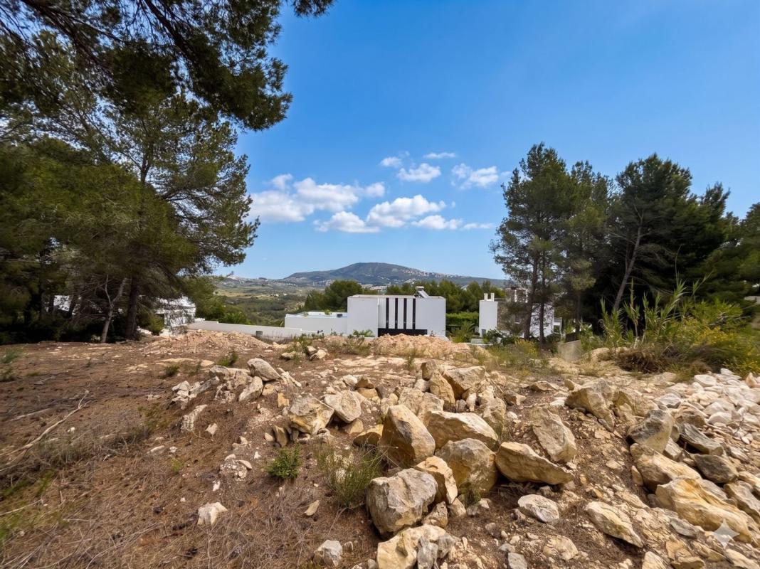 Terreno en venta en Moraira, Alicante photo 1