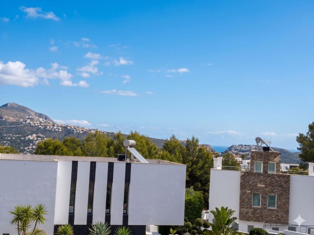 Terreno en venta en Moraira, Alicante photo 3
