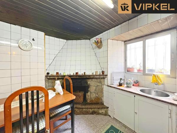 Chalet adosado en Ichoas, Melide photo 3