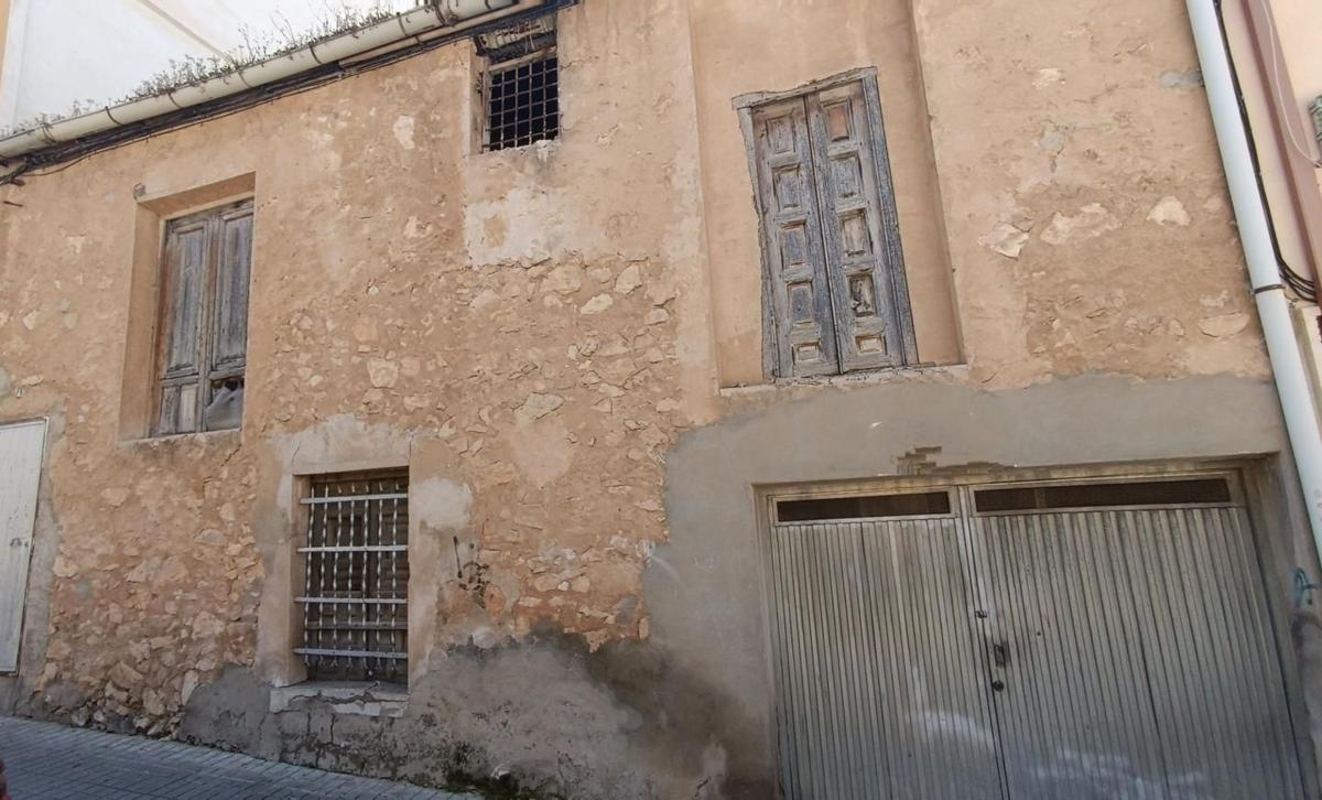 Terreno en venta en Villena, Alicante photo 1
