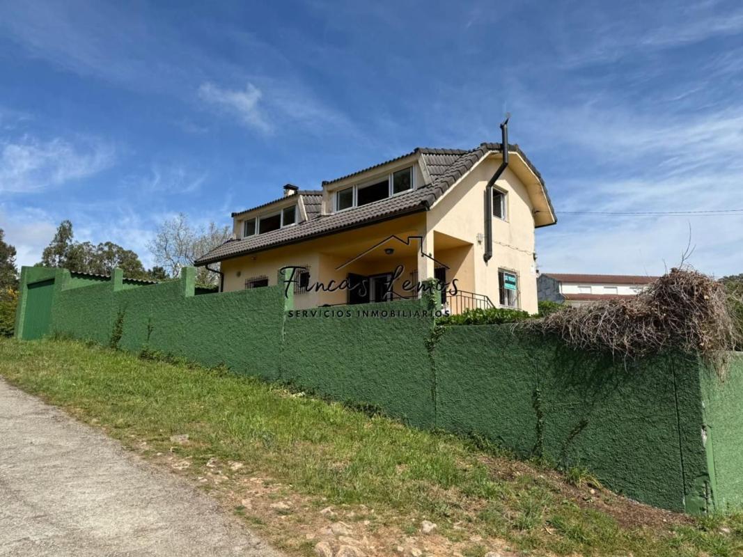 Недвижимость на продажу и в аренду в Испании photo 2