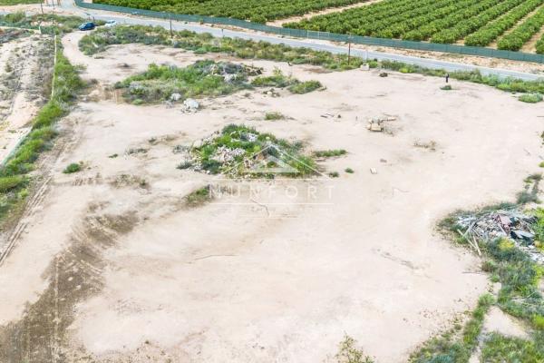 Terreno en Zona Pueblo, Pilar de la Horadada photo 1