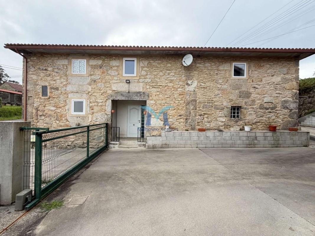 Properties for sale and rent in Spain photo 3