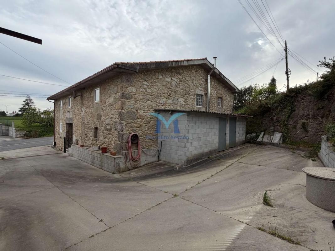 Properties for sale and rent in Spain photo 4