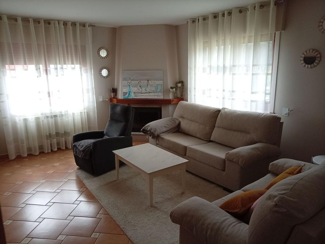Propiedades en venta y alquiler en España photo 2