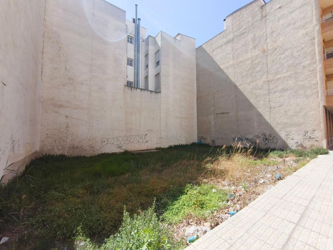 Terreno en venta en Almoradí, Alicante photo 1