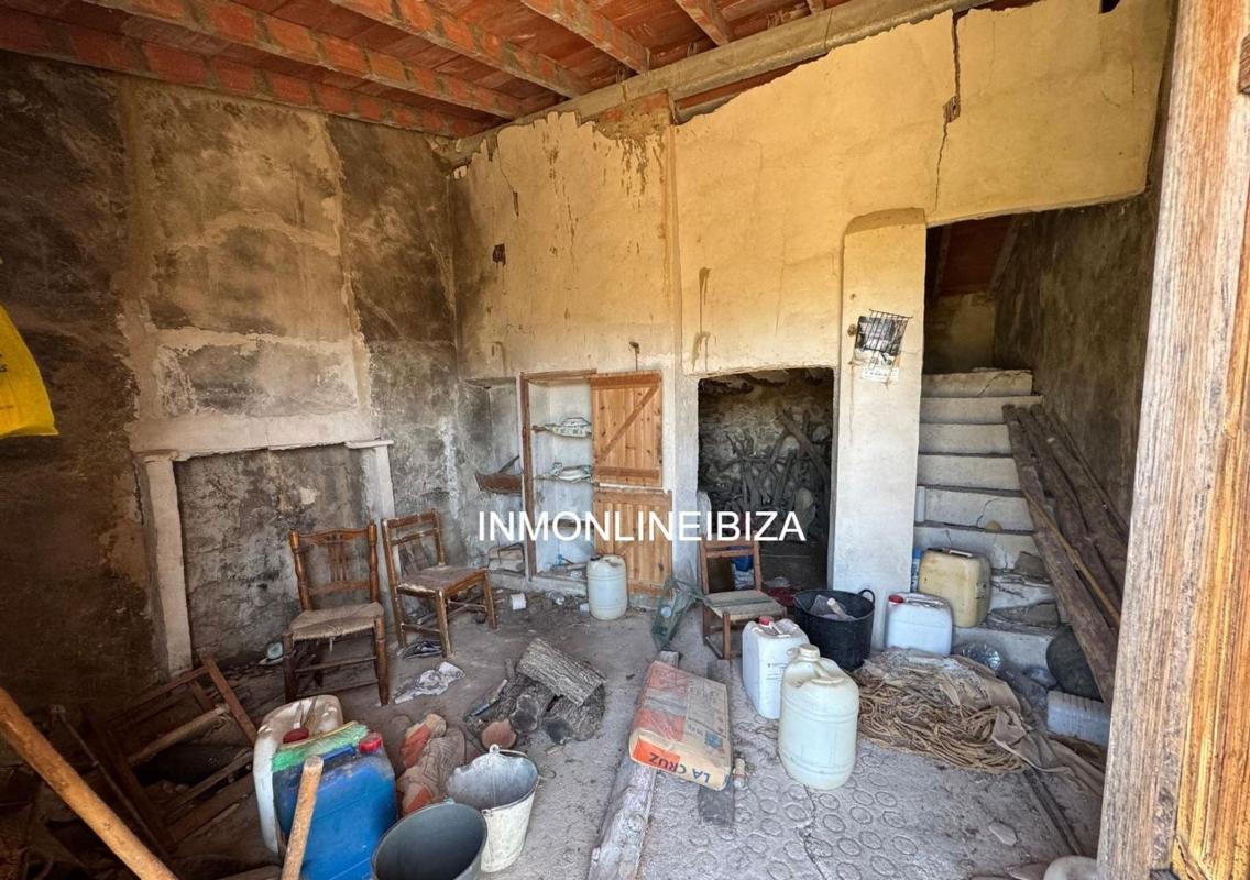 Terreno en venta en Tarbena, Alicante photo 2