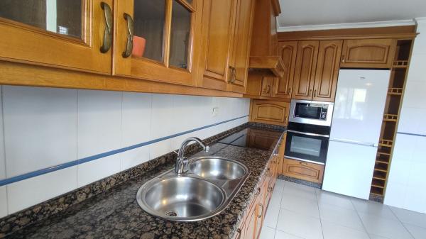 Chalet adosado en Regueiro, Vilaboa Sur, Culleredo photo 3
