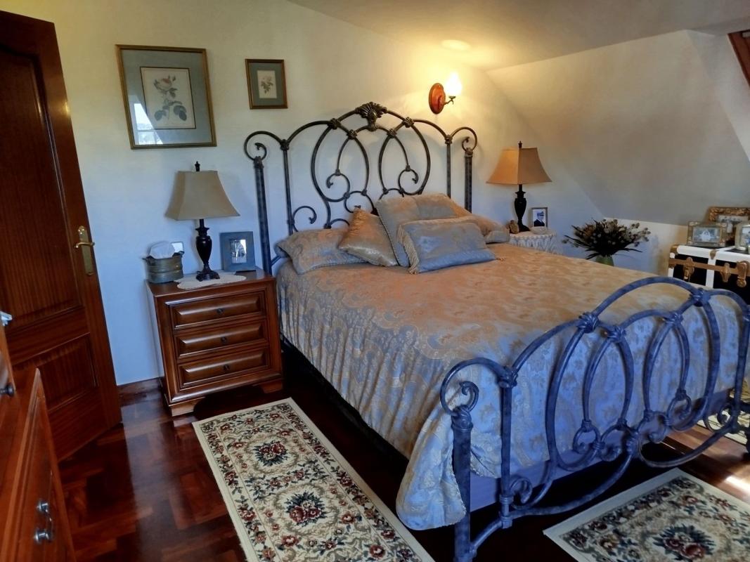 Properties for sale and rent in Spain photo 4