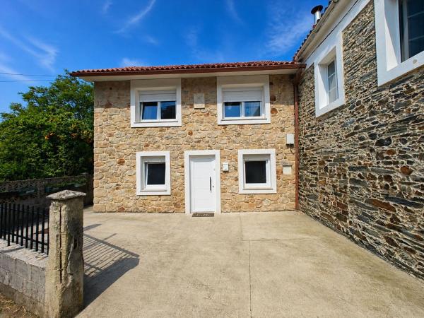 Chalet adosado en Covas, Bergondo photo 4
