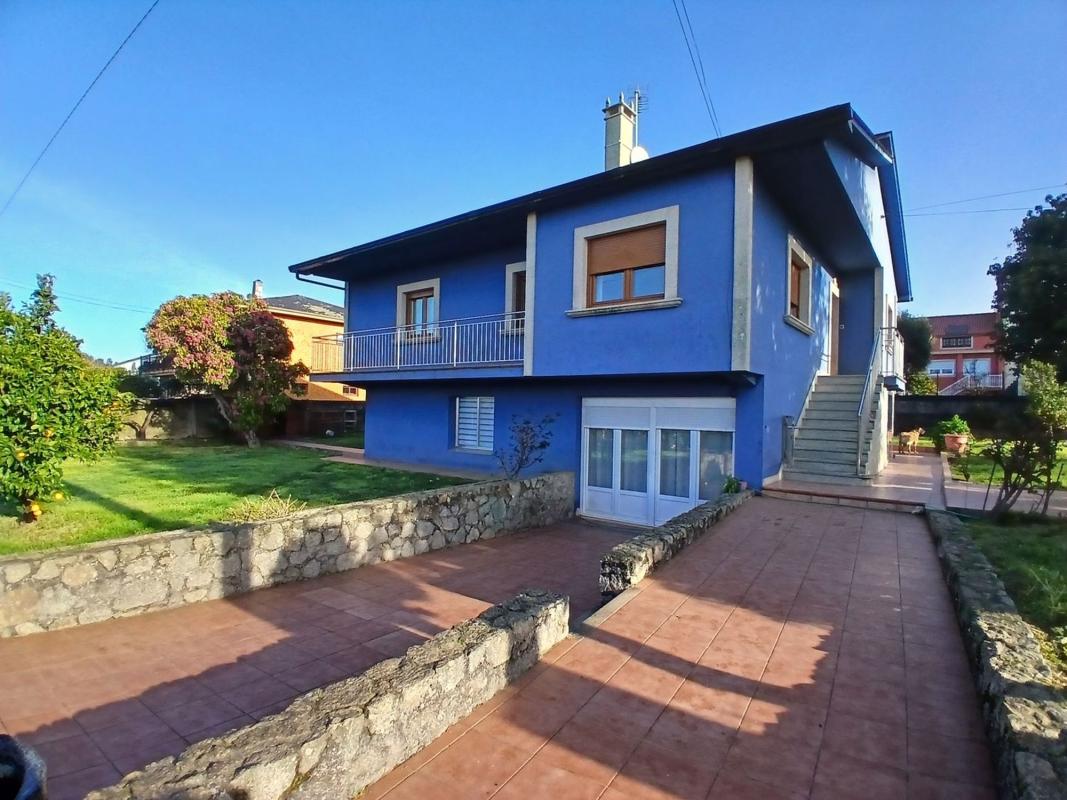 Properties for sale and rent in Spain photo 1