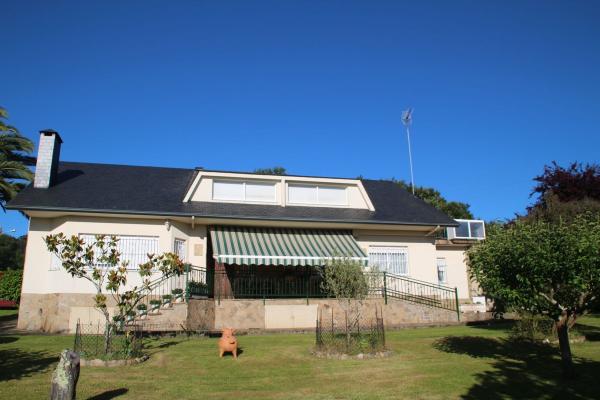 Casa o chalet independiente en Calle Trivisqueira s/n, Oleiros, Oleiros photo 2