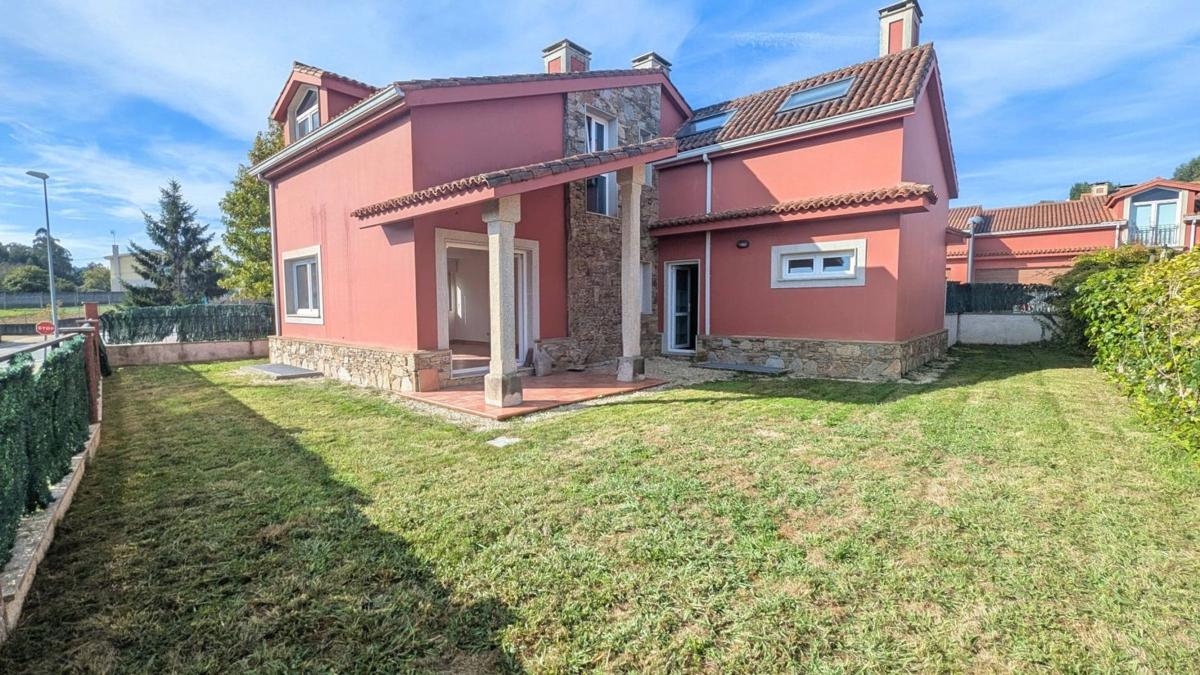 Properties for sale and rent in Spain photo 2