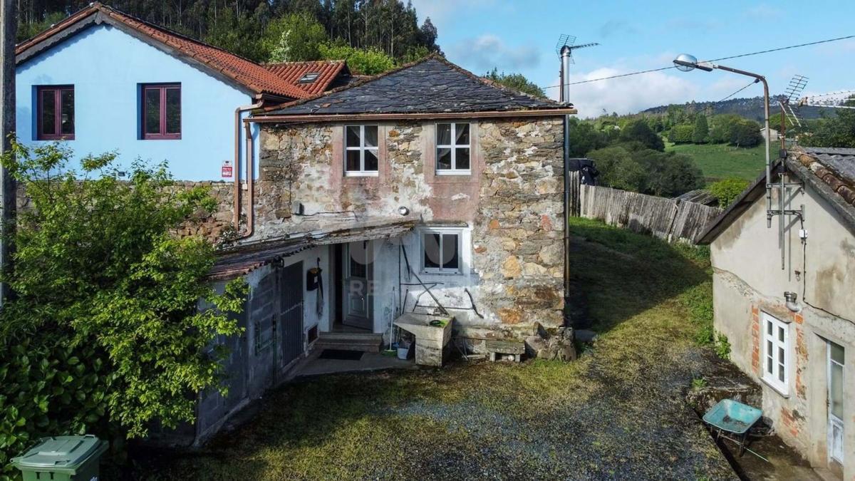 Propiedades en venta y alquiler en España photo 1