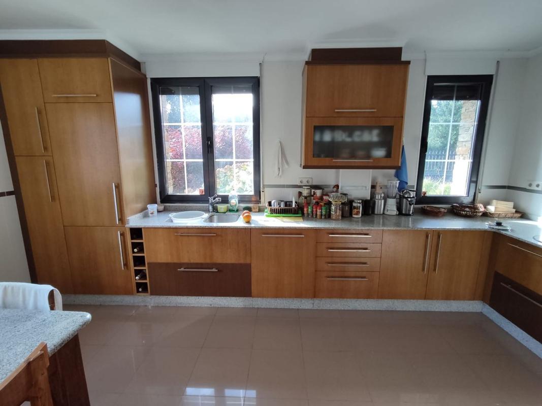 Properties for sale and rent in Spain photo 1