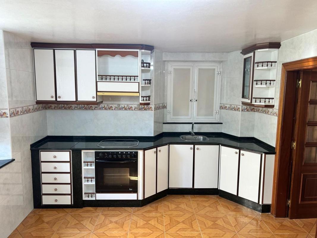 Properties for sale and rent in Spain photo 3