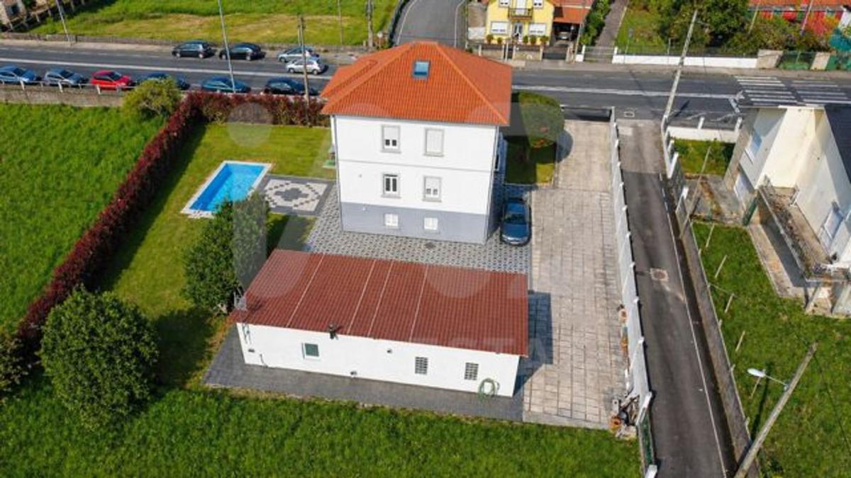 Sale of independent chalet in Casa o chalet en Neda, Neda
photo 3