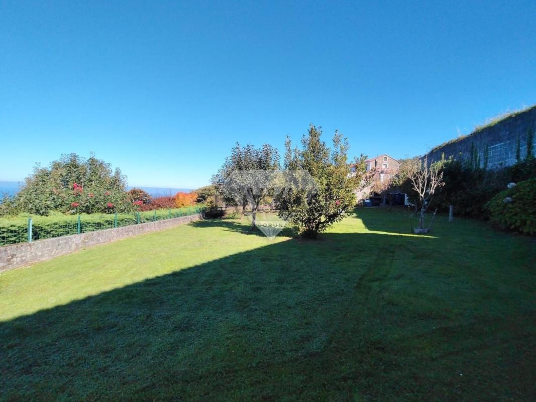 Properties for sale and rent in Spain photo 1