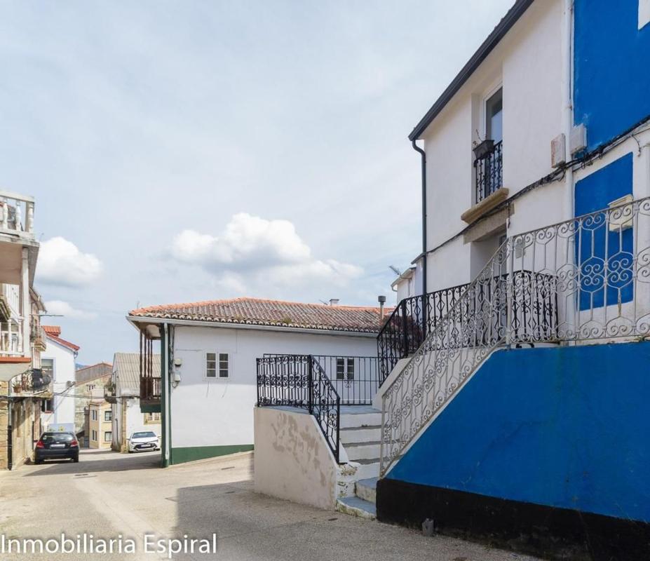 Propiedades en venta y alquiler en España photo 1